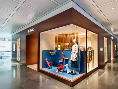 hermes in munich|Hermes Munich airport.